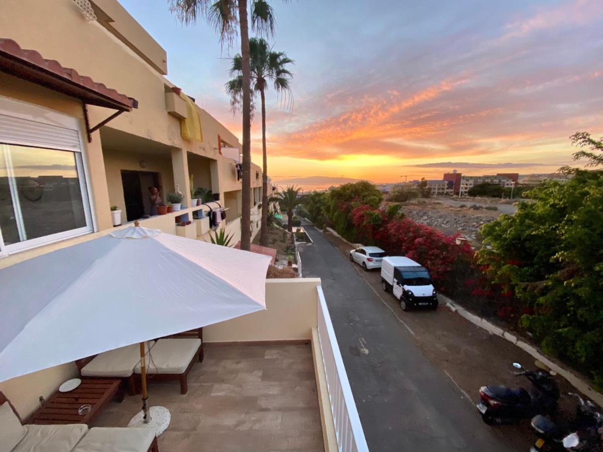 Loft Playa Torviscas,Garaje Gratis , Recien Reformado Costa Adeje (Tenerife) ภายนอก รูปภาพ